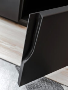 Szafka RTV Simpla 200 cm czarna stojąca / wisząca mat detal 4